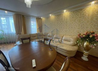 Четырехкомнатная квартира в аренду, 130 м2, Татарстан, Большая Красная улица, 8