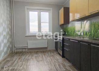 Продаю 2-ком. квартиру, 65 м2, Красноярский край, Ястынская улица, 3А