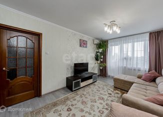 Продажа 2-комнатной квартиры, 50 м2, Тюмень, улица Монтажников, 11, Восточный округ