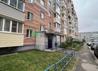 Продаю 2-комнатную квартиру, 56.3 м2, Вологда, улица Маршала Конева, 26А, 5-й микрорайон