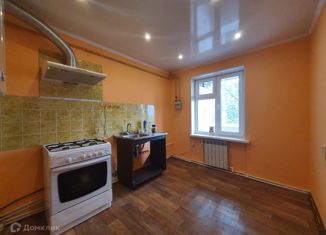 Продам двухкомнатную квартиру, 54 м2, село Киевское, улица 40 лет Победы, 4