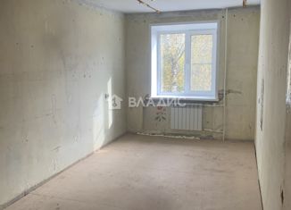 Продаю 2-комнатную квартиру, 47 м2, Вязники, улица Чехова, 19