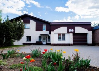 Продаю дом, 800 м2, деревня Голиково