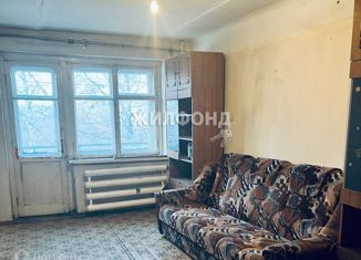 Продается трехкомнатная квартира, 58.8 м2, поселок Малиновка, улица 60 лет Октября, 9