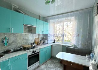 Четырехкомнатная квартира на продажу, 73 м2, Нижний Новгород, улица Кащенко, 25, улица Кащенко