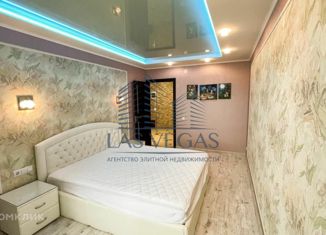 Сдам 3-комнатную квартиру, 75 м2, посёлок Парголово, улица Николая Рубцова, 11к1