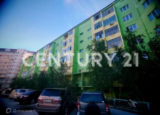 Продается двухкомнатная квартира, 51 м2, Якутск, улица Короленко, 28