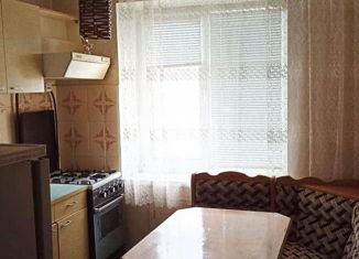 Продам трехкомнатную квартиру, 67 м2, Белгородская область, Комсомольский проспект, 33