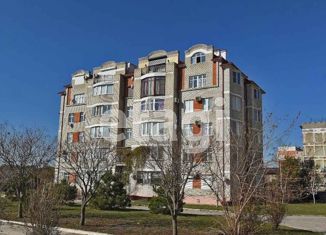 Двухкомнатная квартира на продажу, 92 м2, Анапа, улица Ивана Голубца, 107