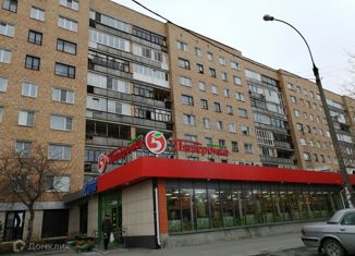 Продается однокомнатная квартира, 32.5 м2, Екатеринбург, улица Некрасова, 14, метро Площадь 1905 года