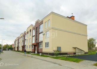 Продается 1-ком. квартира, 42 м2, Зеленоградск, улица В. Гризодубовой, 1/3