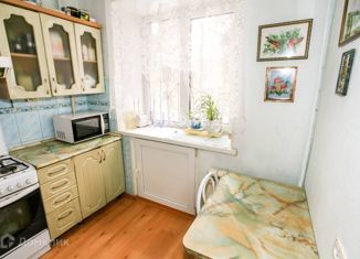 Продаю 3-комнатную квартиру, 52.3 м2, Барнаул, Сибирский проспект, 31