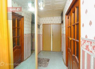 Продается 2-комнатная квартира, 51.3 м2, Рязань, улица Рытикова, 18, район Шлаковый