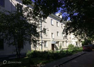 Трехкомнатная квартира на продажу, 76.7 м2, Екатеринбург, Комсомольская улица, 27, Комсомольская улица