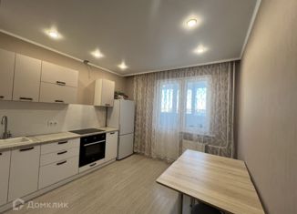 Продам однокомнатную квартиру, 38 м2, Оренбургская область, улица Автомобилистов, 15