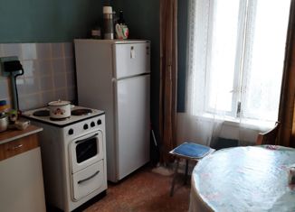 Продаю 1-комнатную квартиру, 35 м2, Москва, улица Короленко, 10, улица Короленко