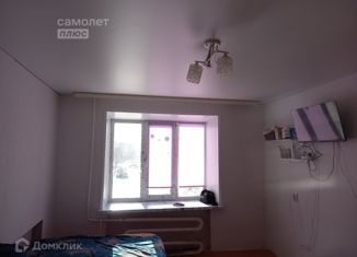 Продаю комнату, 18 м2, Тобольск, 6-й микрорайон, 41