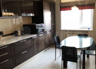 Аренда 2-ком. квартиры, 86 м2, Самара, улица Алексея Толстого, 92, Самарский район