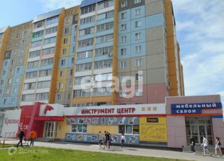 Продам 2-ком. квартиру, 65 м2, Курган, 4-й микрорайон, 24А