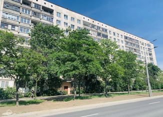 Продается трехкомнатная квартира, 57.2 м2, Санкт-Петербург, проспект Луначарского, 100, Калининский район