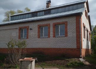 Продается дом, 130 м2, село Янсуринское, Центральная улица