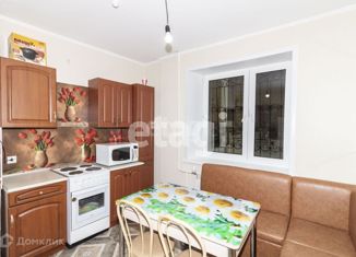 Продается трехкомнатная квартира, 75 м2, Тюмень, улица Николая Ростовцева, 18