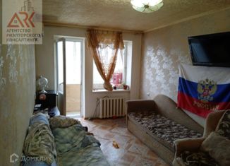 Продается однокомнатная квартира, 30 м2, поселок городского типа Щебетовка, улица Мира, 17