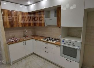 Продажа 3-комнатной квартиры, 65 м2, Москва, улица Богданова, 12, метро Говорово