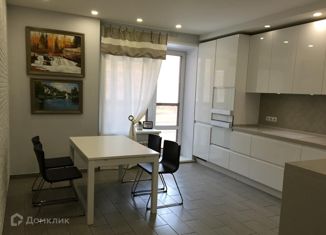 Трехкомнатная квартира в аренду, 93 м2, Красноярск, Навигационная улица, 7, ЖК Малые Кварталы