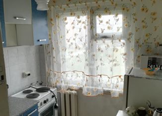 Аренда 4-комнатной квартиры, 60 м2, Новосибирск, проспект Дзержинского, 11