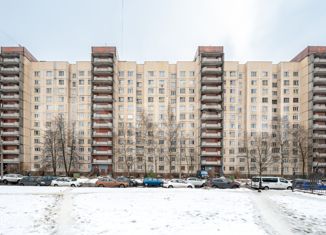 Продам четырехкомнатную квартиру, 79.6 м2, Санкт-Петербург, Моравский переулок, 7к1, метро Дунайская