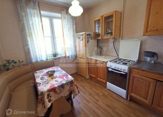 Продаю однокомнатную квартиру, 40 м2, Челябинская область, улица Академика Королёва, 8