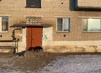 Продаю двухкомнатную квартиру, 42 м2, поселок городского типа Карымское, Читинская улица, 3