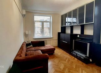 Сдача в аренду трехкомнатной квартиры, 80 м2, Москва, улица Куусинена, 11к1, улица Куусинена