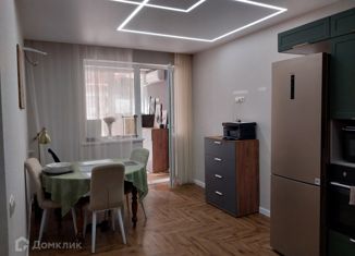 Продажа 2-ком. квартиры, 121 м2, Краснодар, ЖК Самолёт-4