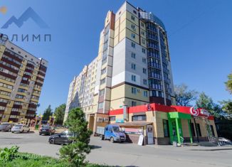 Продается 2-комнатная квартира, 51.2 м2, Вологда, улица Гагарина, 12