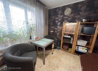Продается двухкомнатная квартира, 51.5 м2, Свердловская область, улица Крупносортщиков, 12А