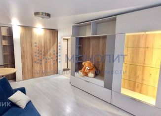 Продам 1-комнатную квартиру, 39 м2, Нижний Новгород, улица Маковского, 17, улица Маковского