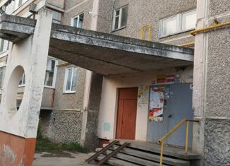 Продается трехкомнатная квартира, 63.9 м2, Екатеринбург, Варшавская улица, 28, Варшавская улица