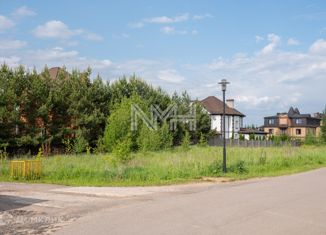 Продажа участка, 15 сот., деревня Першино, коттеджный посёлок Зелёные Холмы, 83