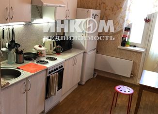 Сдам трехкомнатную квартиру, 72 м2, Москва, Левобережная улица, 4к18, район Ховрино