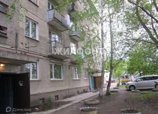 Продам комнату, 12 м2, поселок Тулинский, улица Мира, 1А