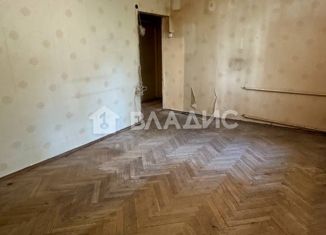 Продам 1-ком. квартиру, 28 м2, Москва, улица Марии Ульяновой, 14, Ломоносовский район