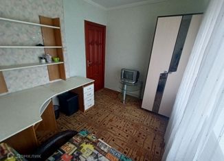 Продаю комнату, 30.7 м2, Нефтеюганск, 10-й микрорайон, 30