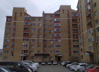 Продаю 2-ком. квартиру, 53.1 м2, Элиста, 10-й микрорайон, 15к4, 10-й микрорайон