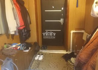 Продаю трехкомнатную квартиру, 91.7 м2, поселок городского типа Вершино-Дарасунский, улица Лазо, 12