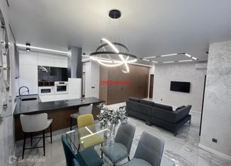 Продам 3-комнатную квартиру, 95 м2, Новосибирск, Трудовая улица, 25, метро Площадь Ленина