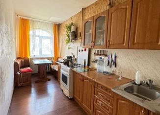 Продаю 2-комнатную квартиру, 48 м2, Анапа, улица Ленина, 169