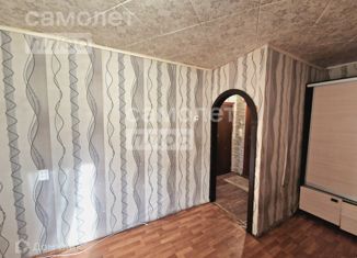 Продам 1-комнатную квартиру, 30 м2, Челябинск, улица Красного Урала, 15, Курчатовский район