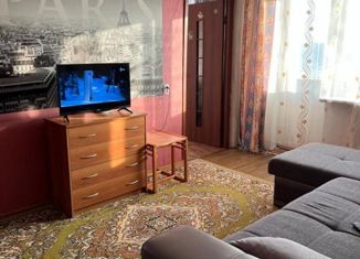 Продается 4-ком. квартира, 60 м2, Шелехов, 1-й микрорайон, 15